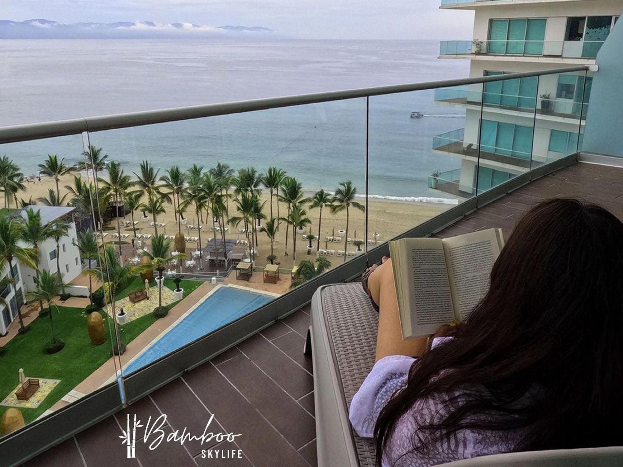 Icon Vallarta Beach Front By Bamboo Skylife Puerto Vallarta Exterior photo